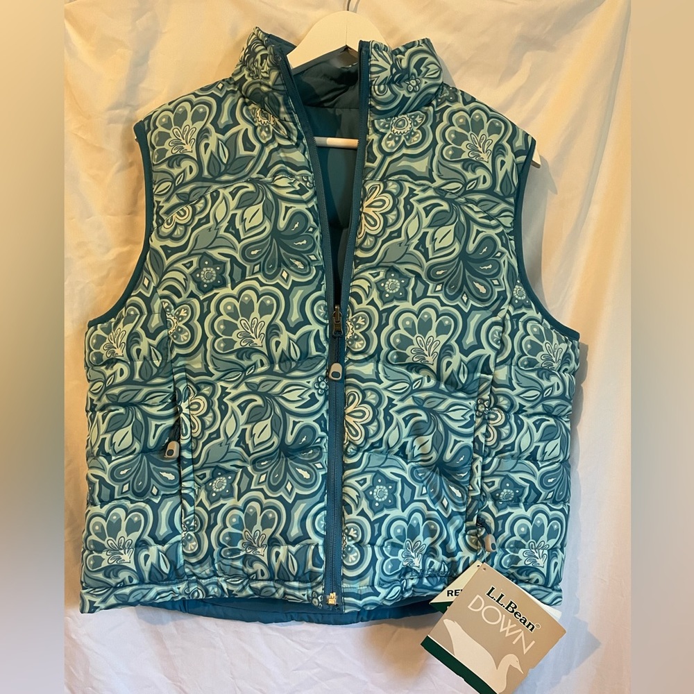 L.L Bean reversible quilted puffer vest